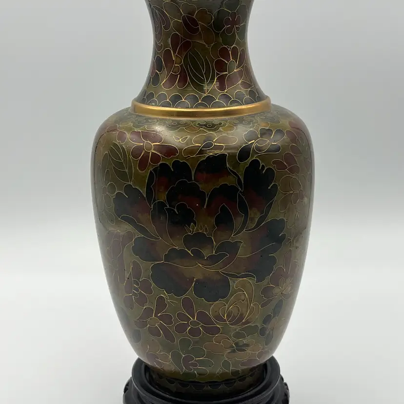 Chinese Cloisonné Vase With Stand