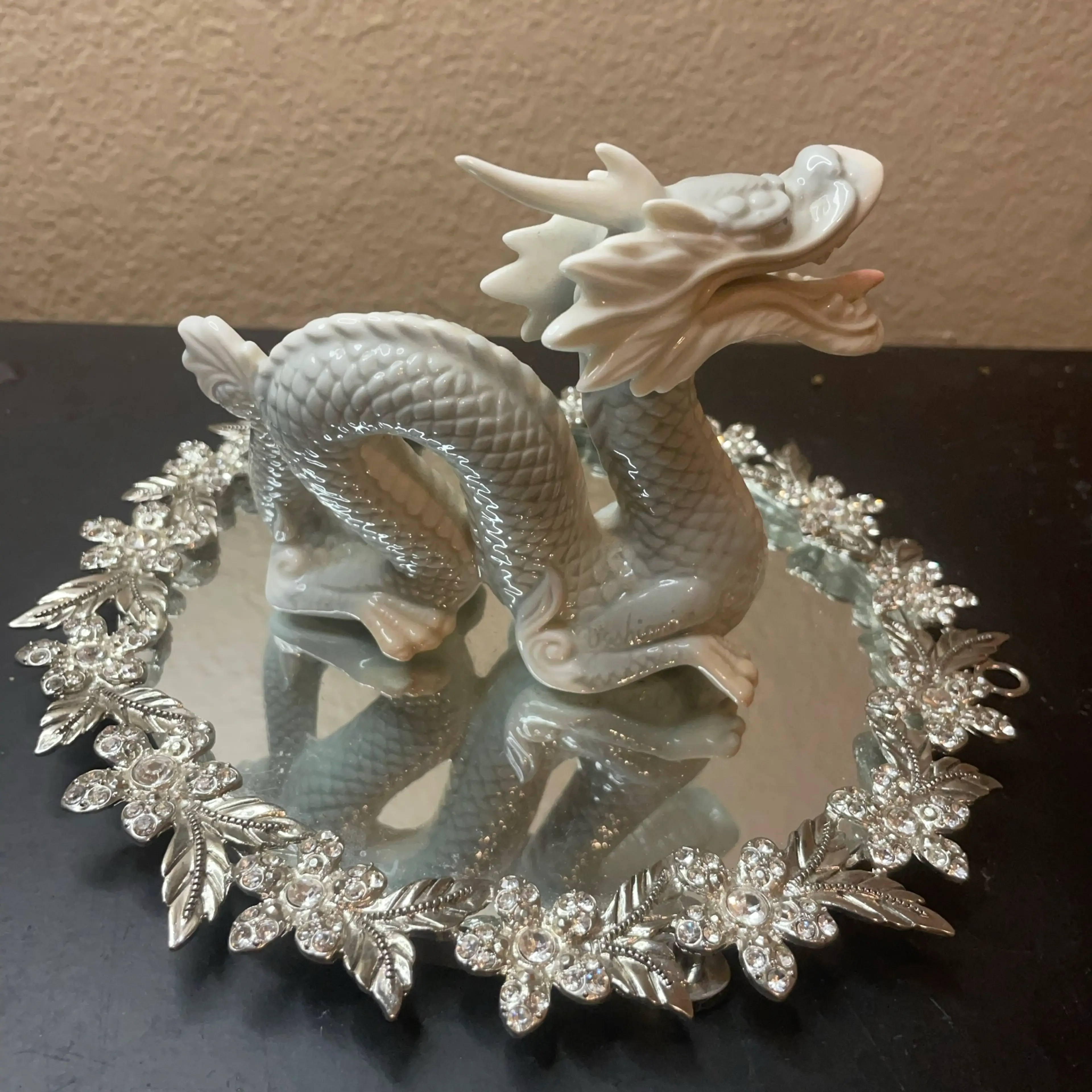 Image 3 of 5