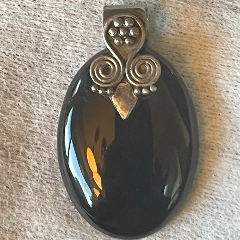 Vintage Sterling Silver And Black Onyx Pendant