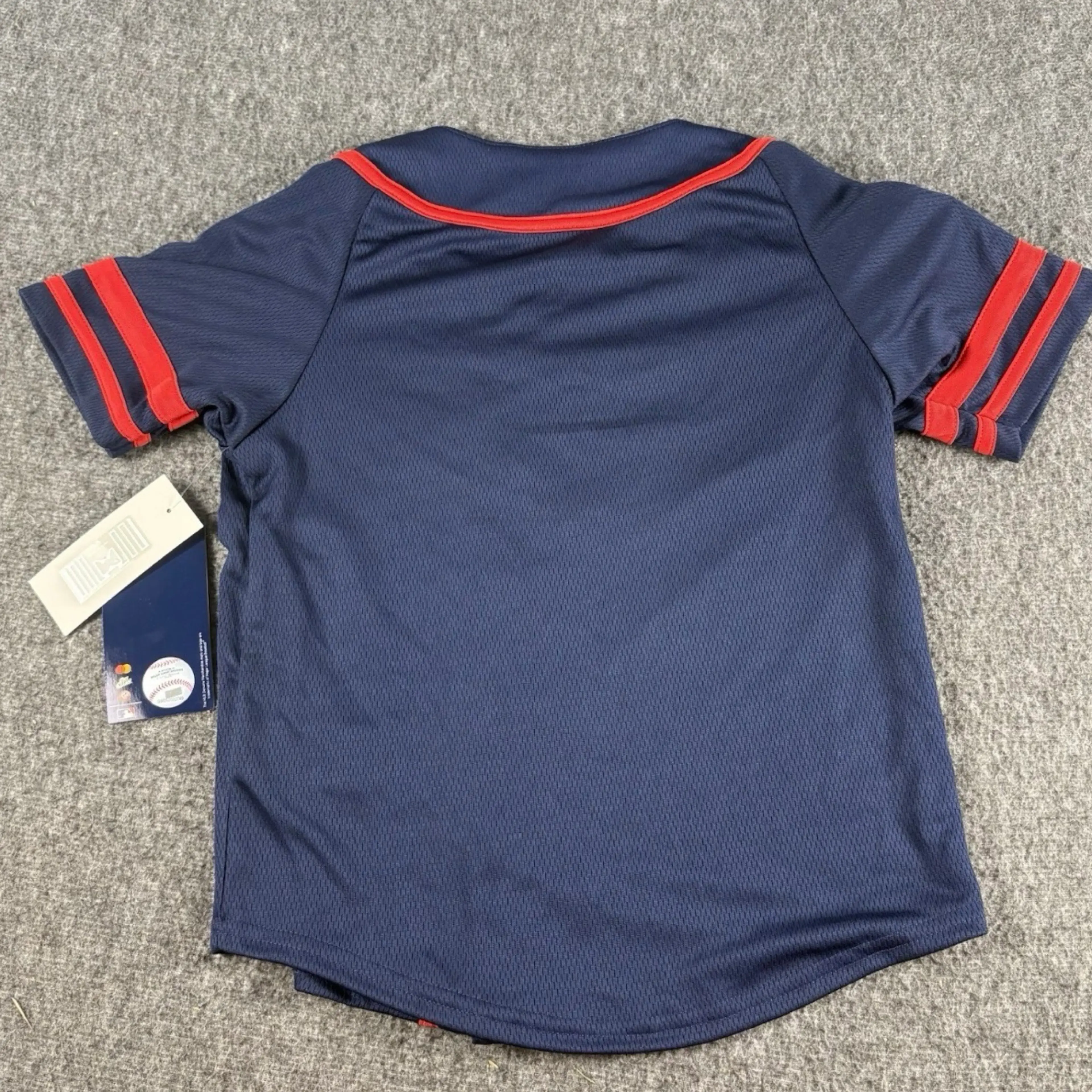 Image 2 of 12