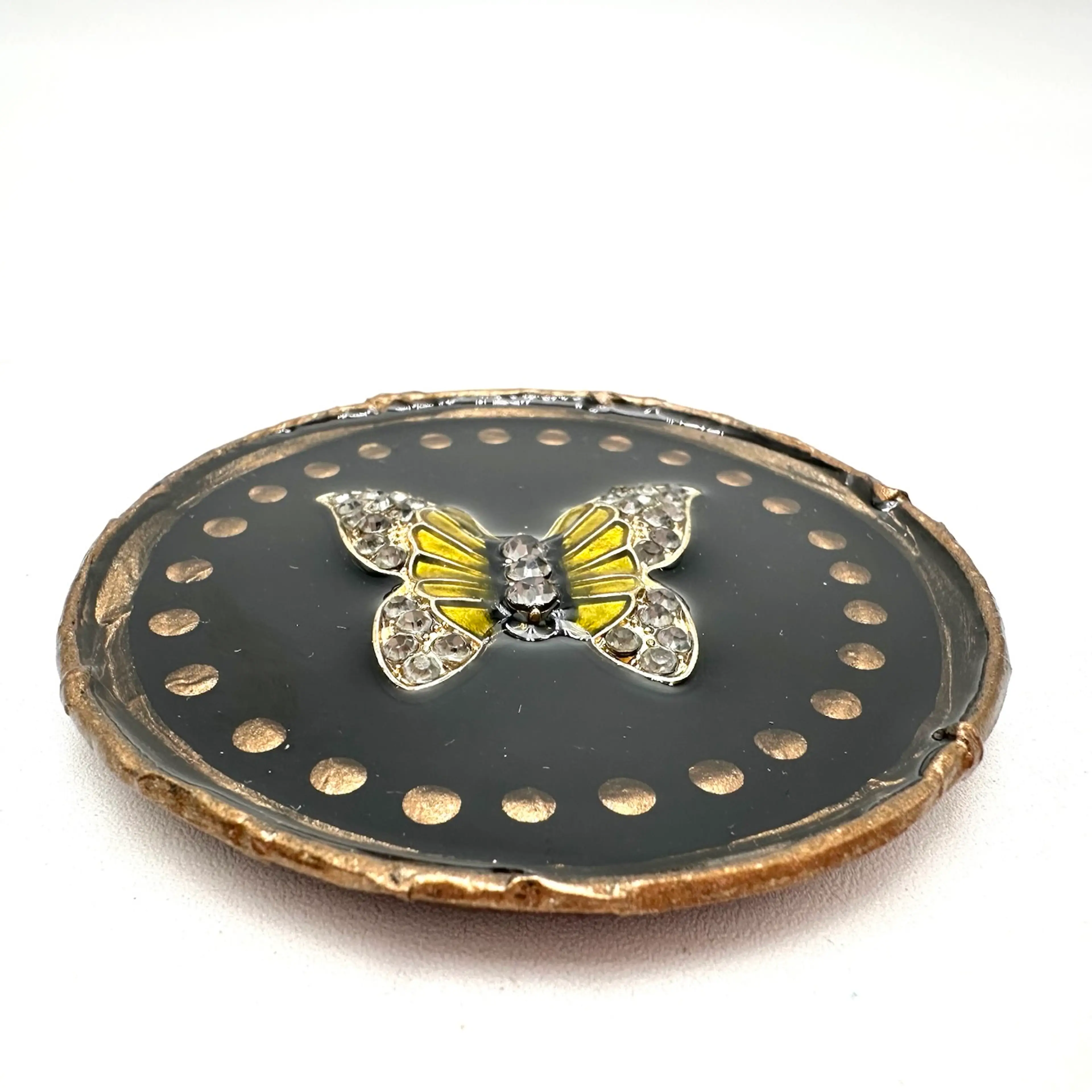 Image 3 of 6
