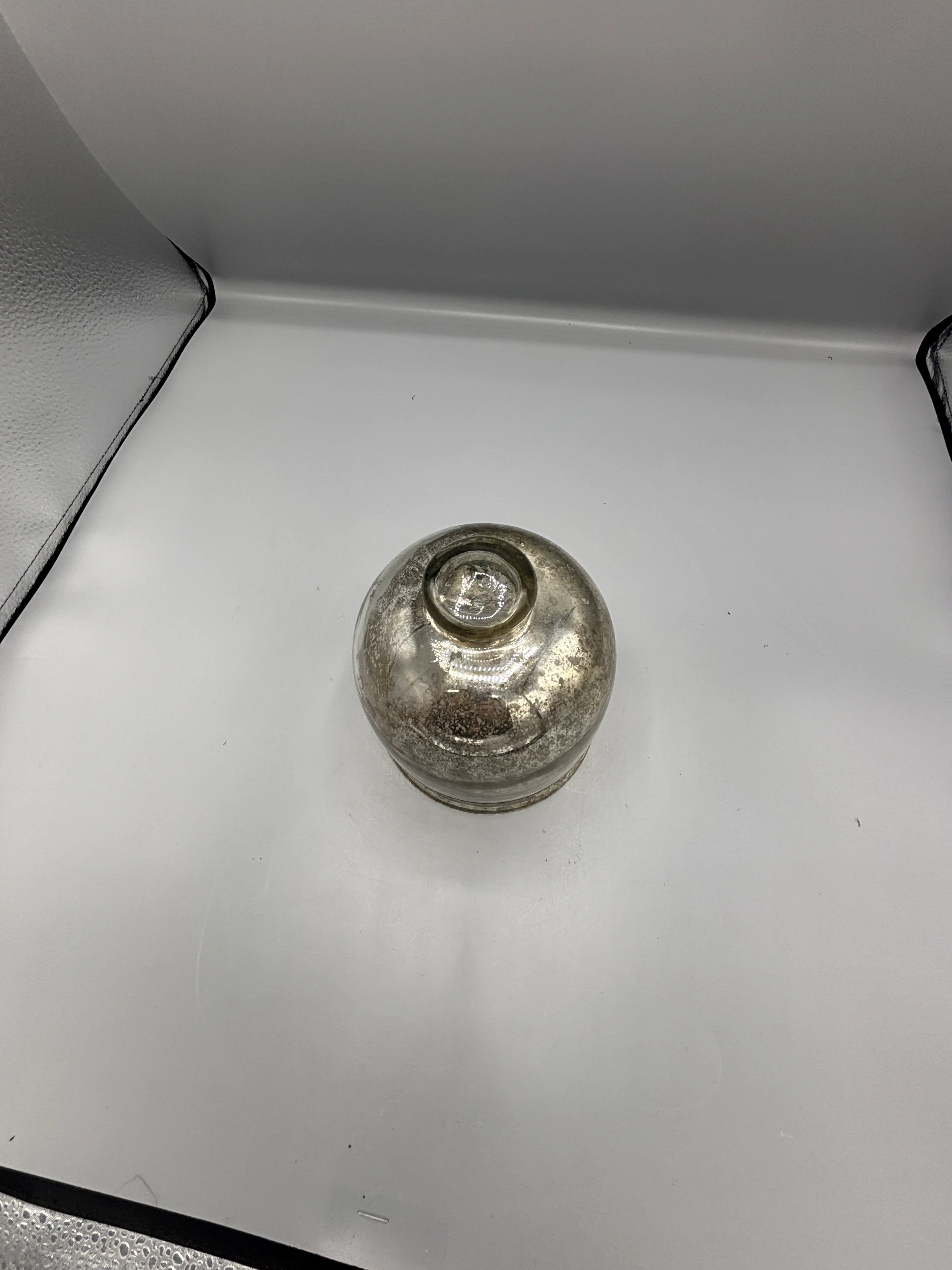 Image 2 of 4