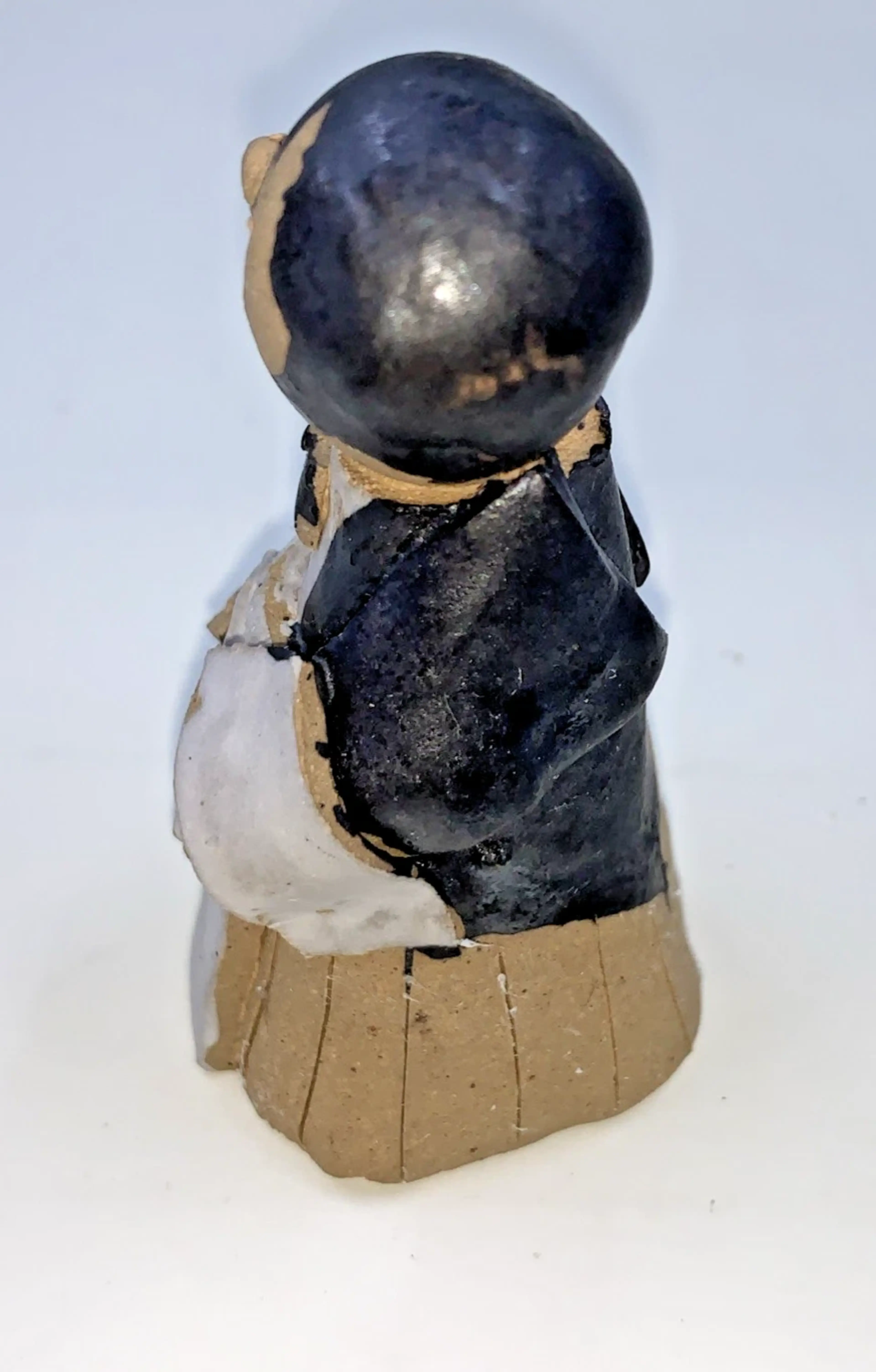 Image 4 of 9