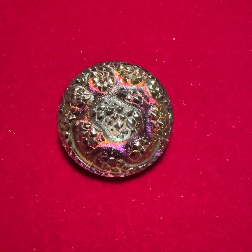 Czechoslovakian Iridescent Button 7/8” Antique ONYX