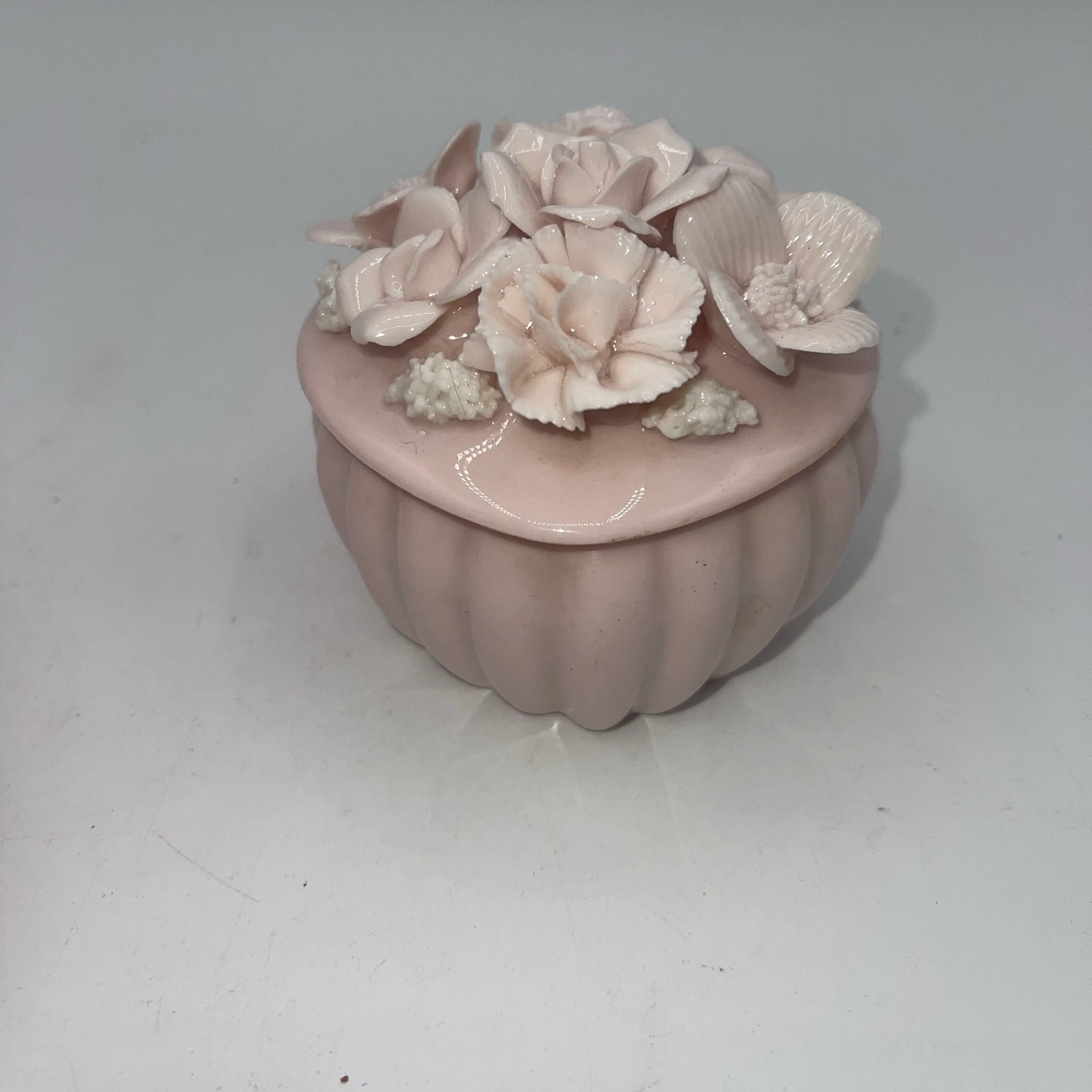 Image 2 of 6