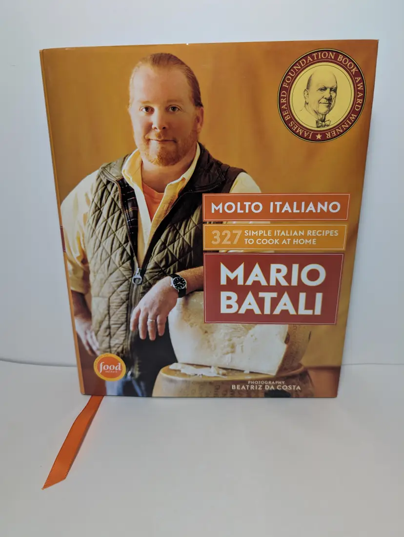 SIGNED Mario Batali - Molto Italiano : 327 Simple Italian Recipes to Cook at Home