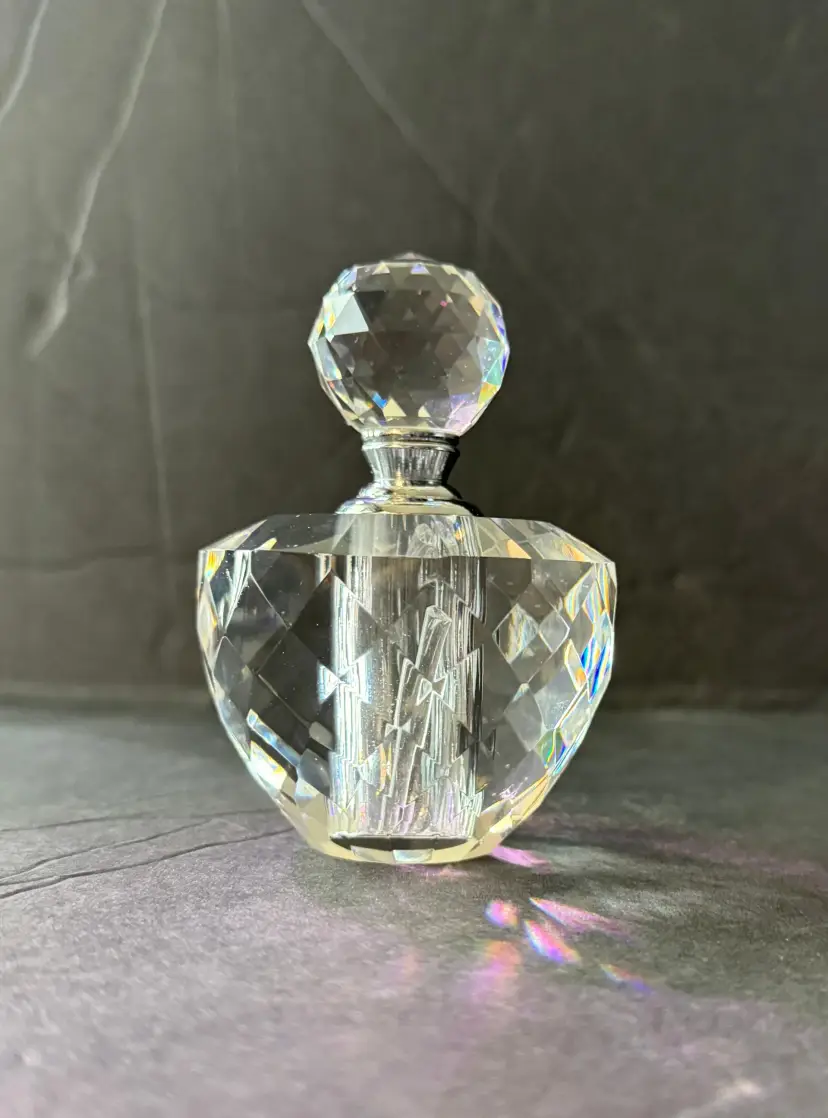 Simon Design Faceted Crystal Perfume Bottle Art Deco Style Vanity Bottle Geometric Glass Scent Bottle Prism Stopper Hollywood Regency Decor