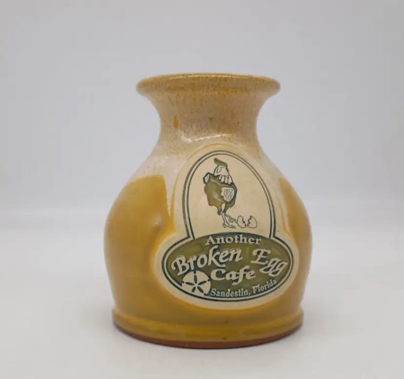 Deneen Pottery Bud Vase, Another Broken Egg Cafe, Sandestin, FL