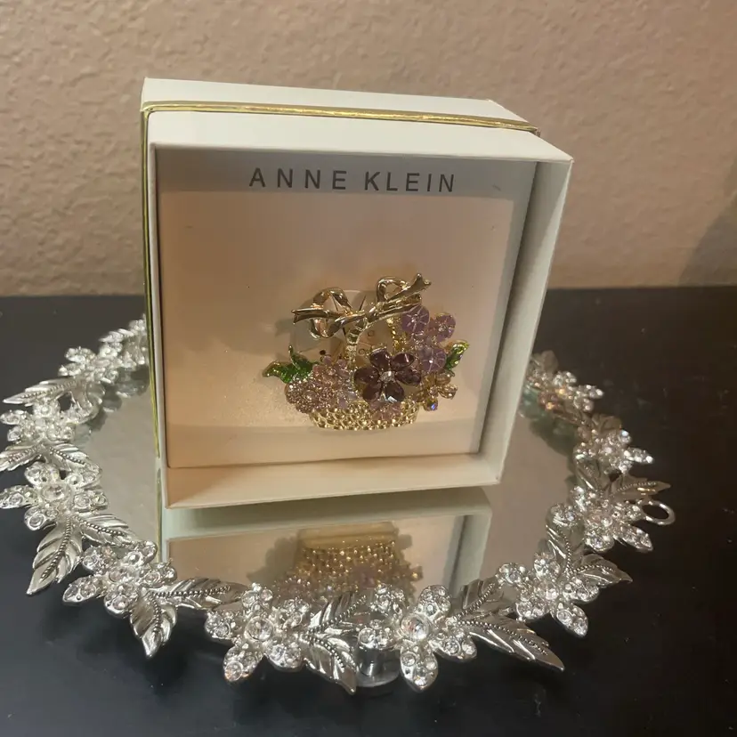 NIB Anne Klein Multicolor Floral Crystal & Rhinestones Gold Tone Flower Basket Brooch