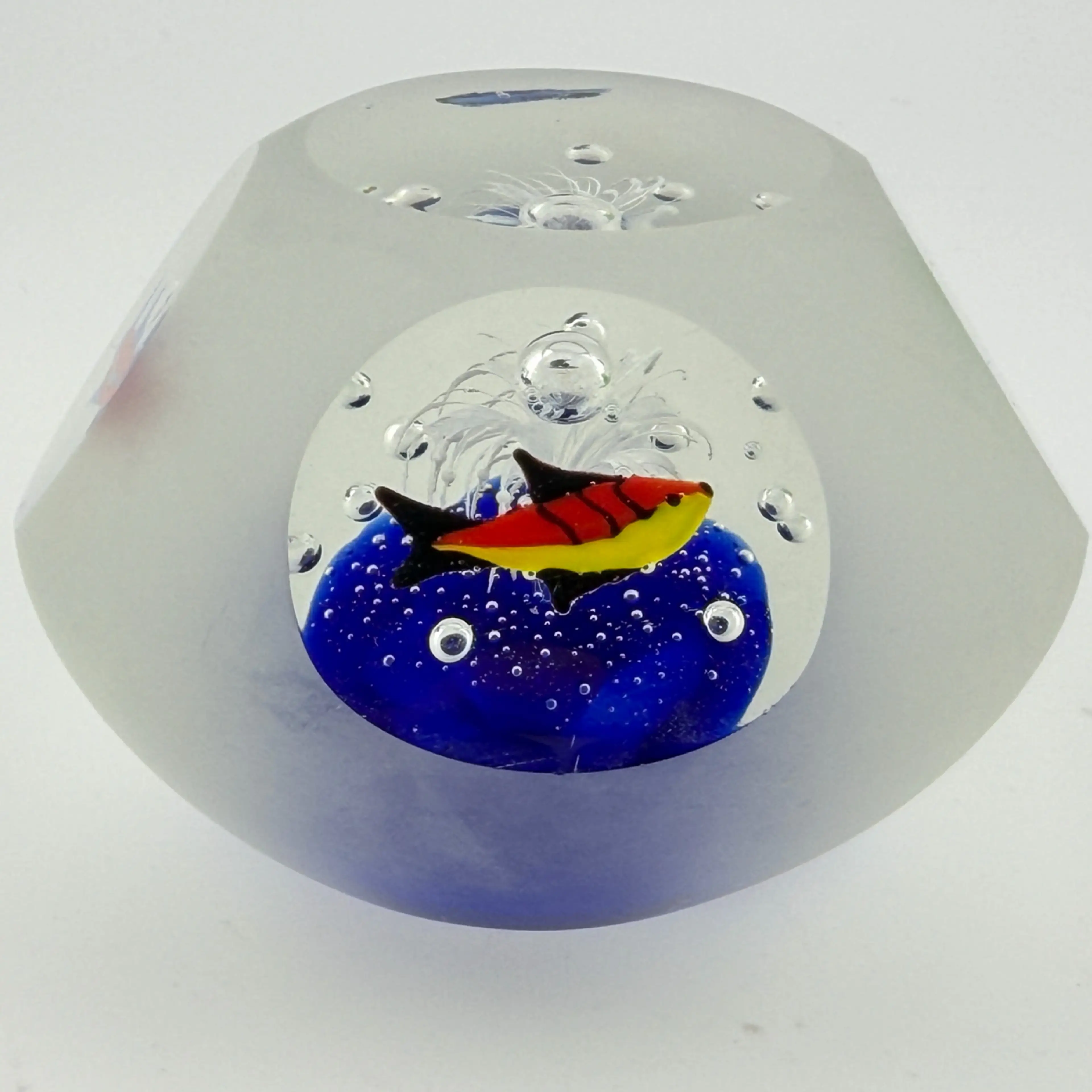 Image 2 of 6