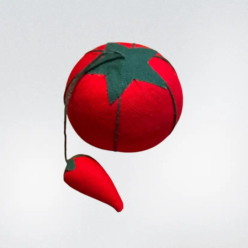 Tomato Pin Cushion With Strawberry