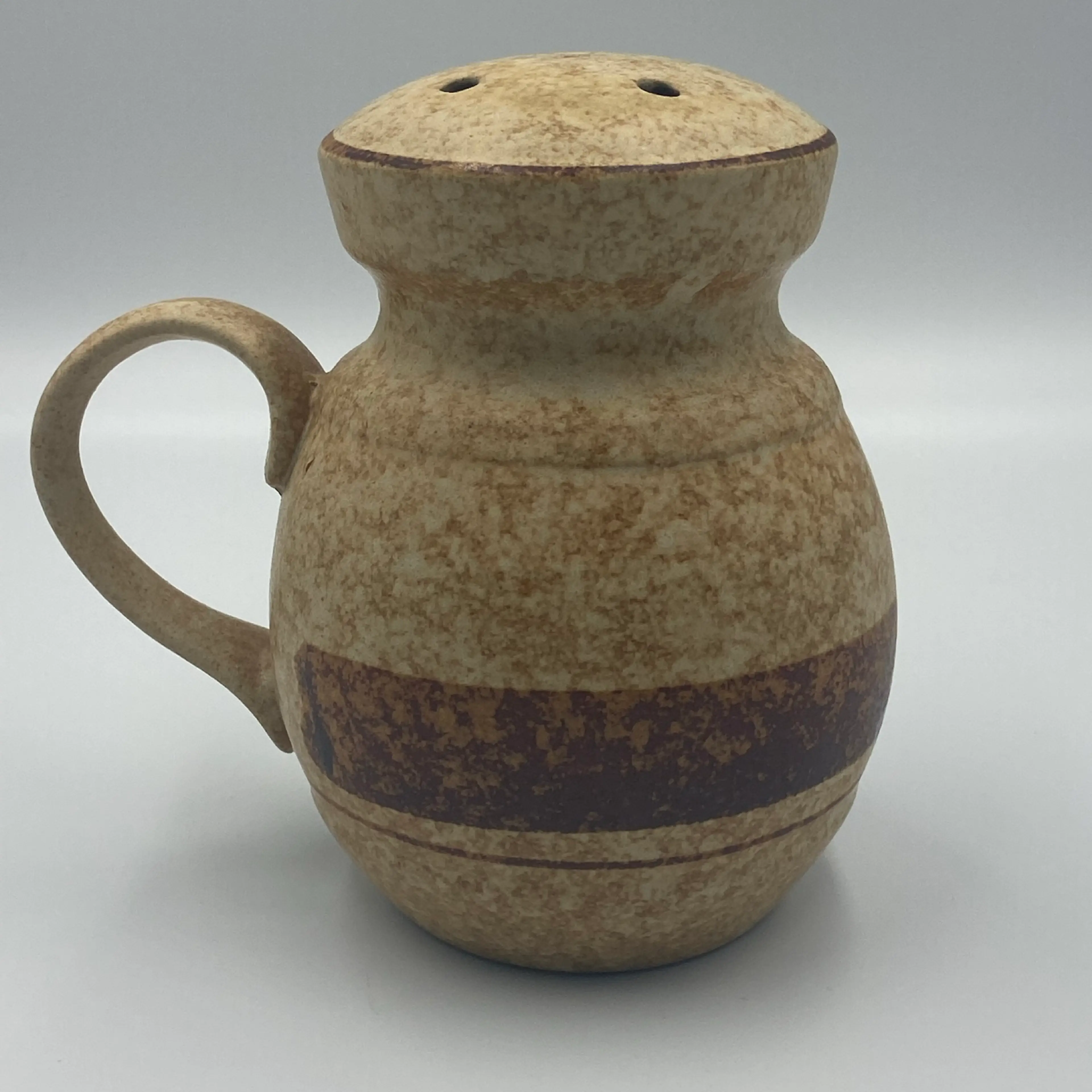 Image 2 of 7