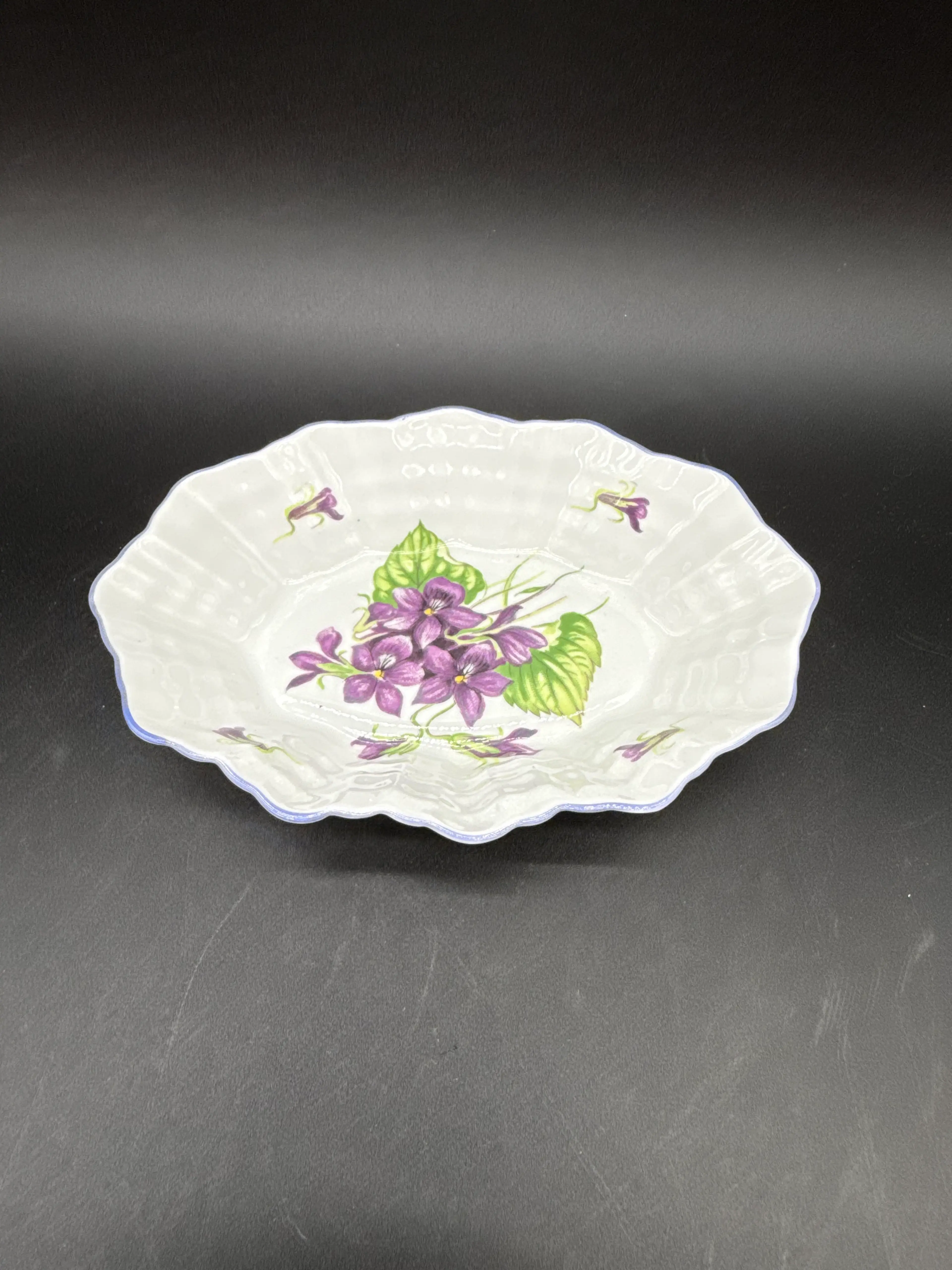 Image 3 of 6