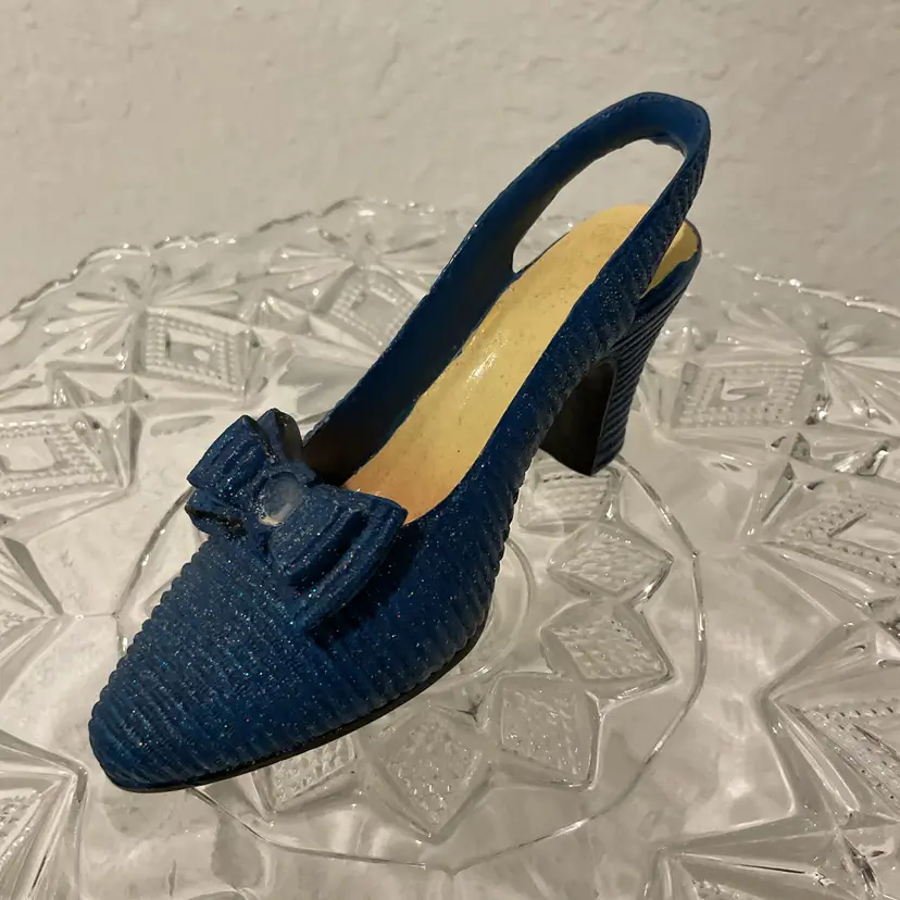 🎉Mini Navy Blue Sling back Heel Figurine