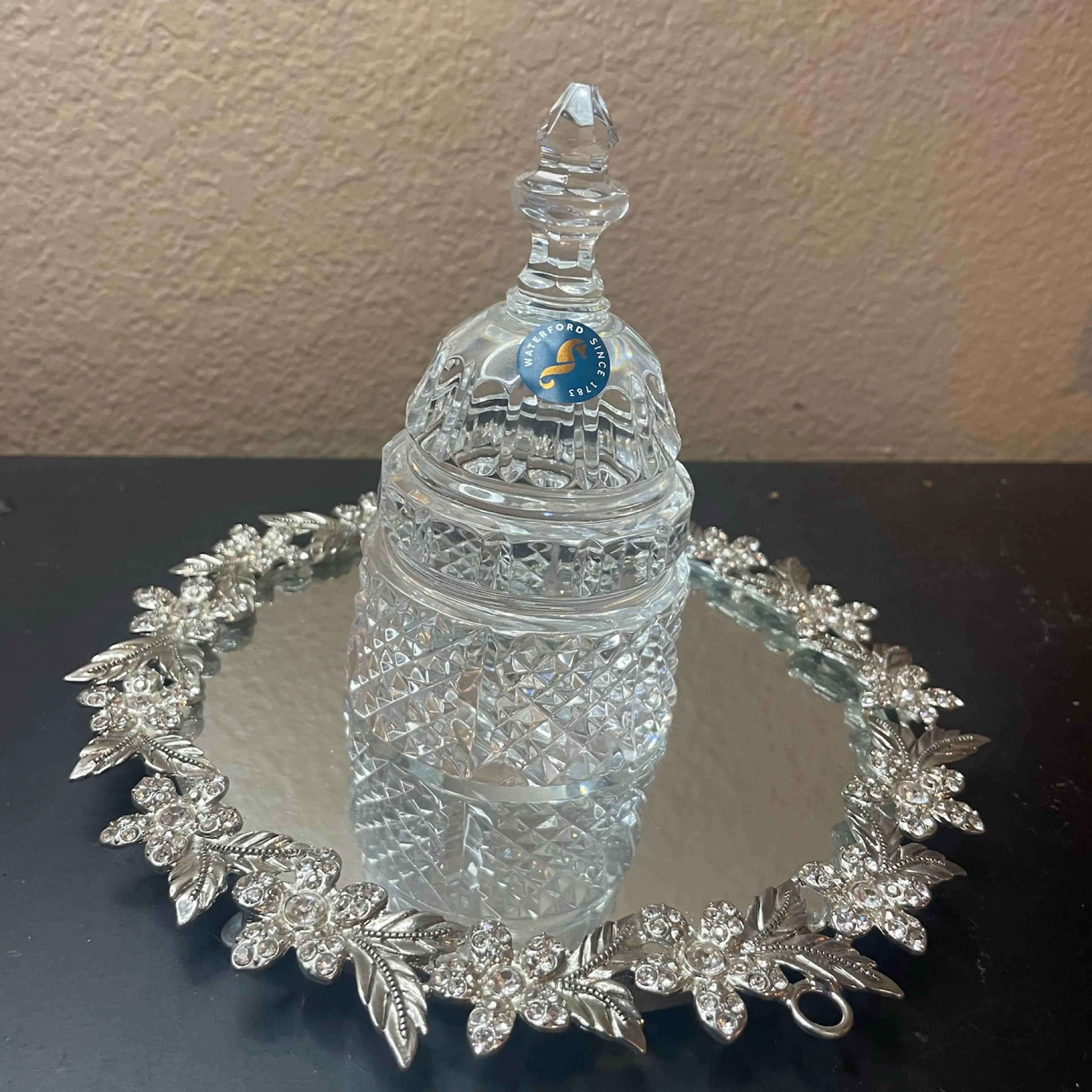 Image 4 of 6