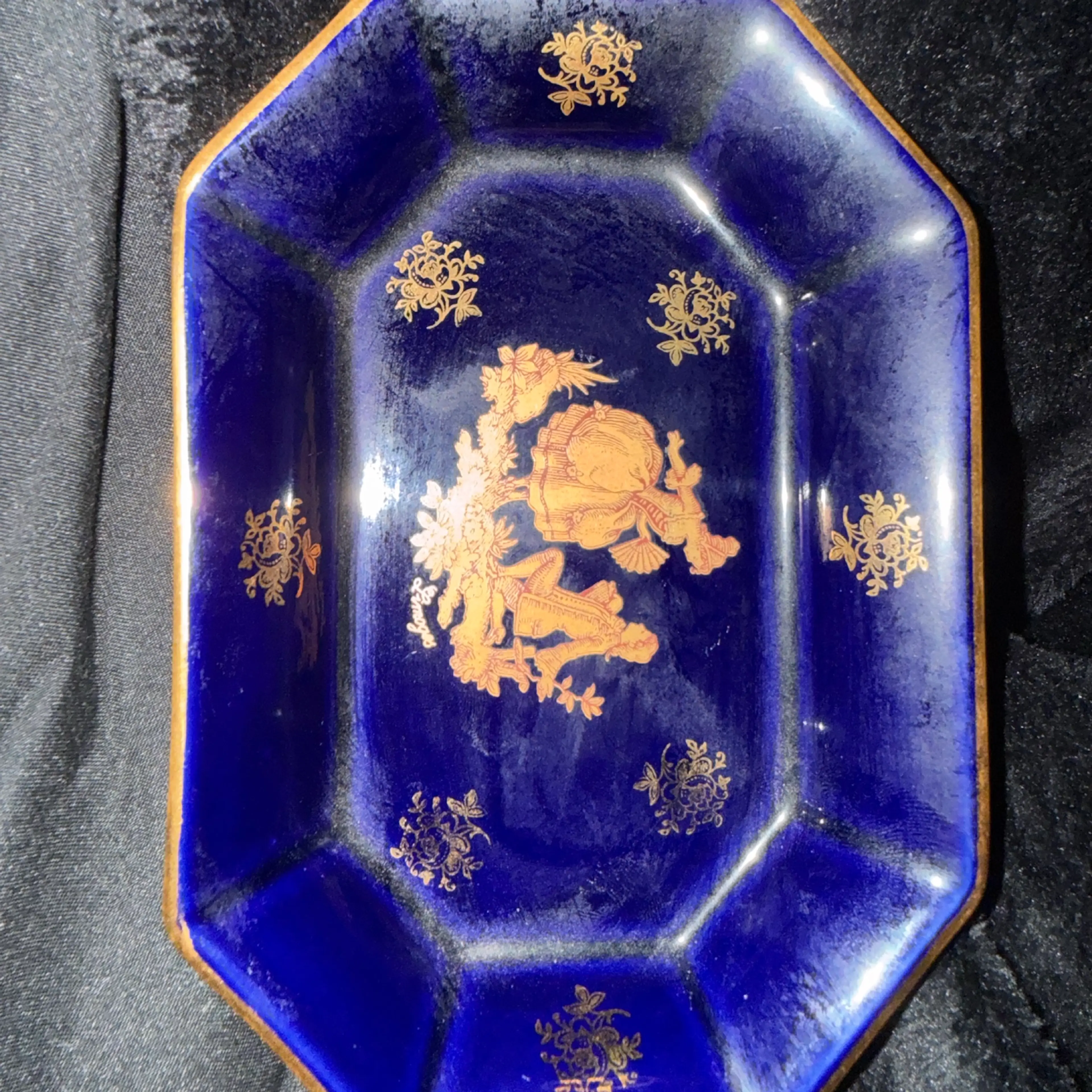 Image 1 of 8