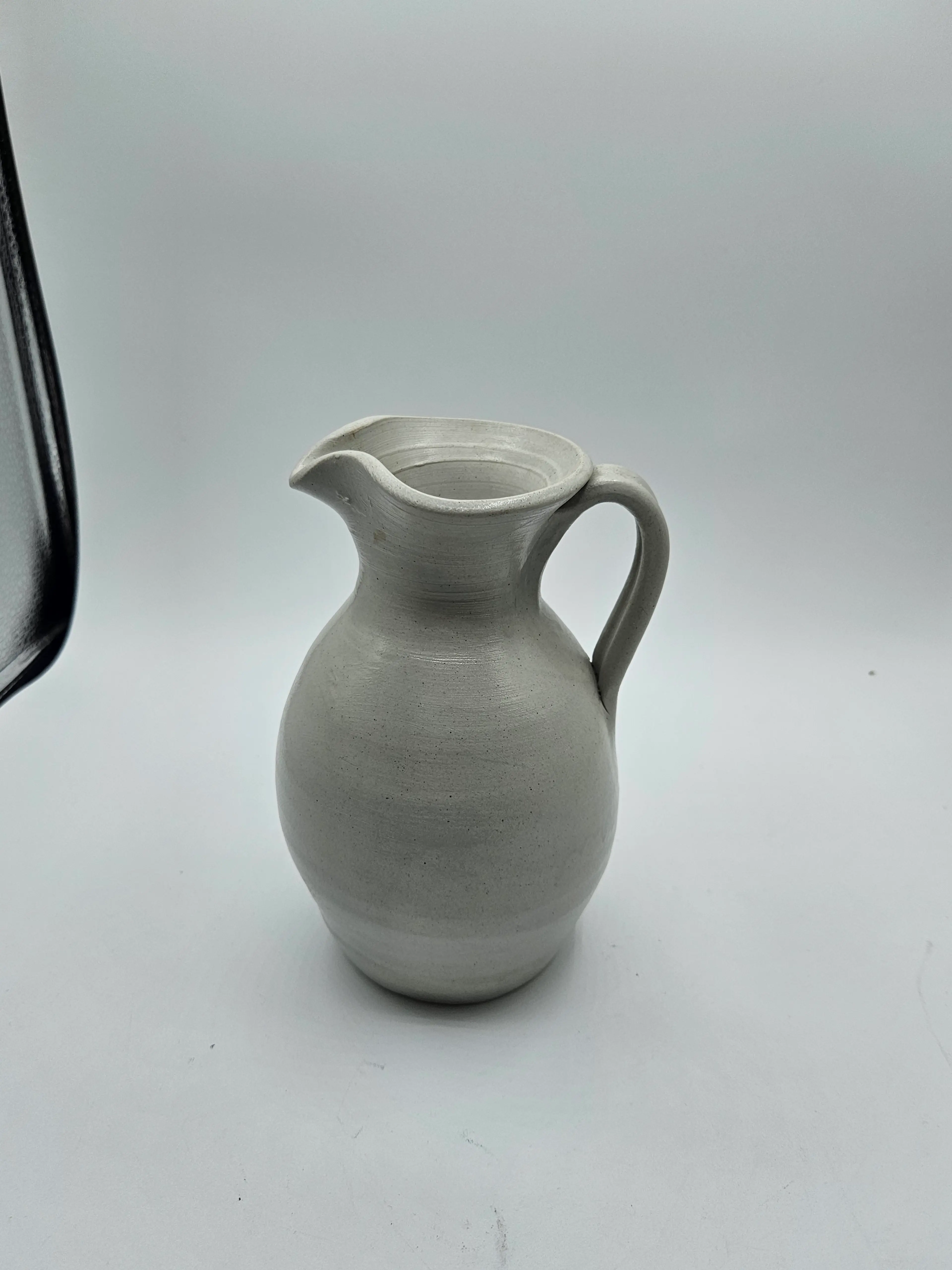 Image 2 of 7