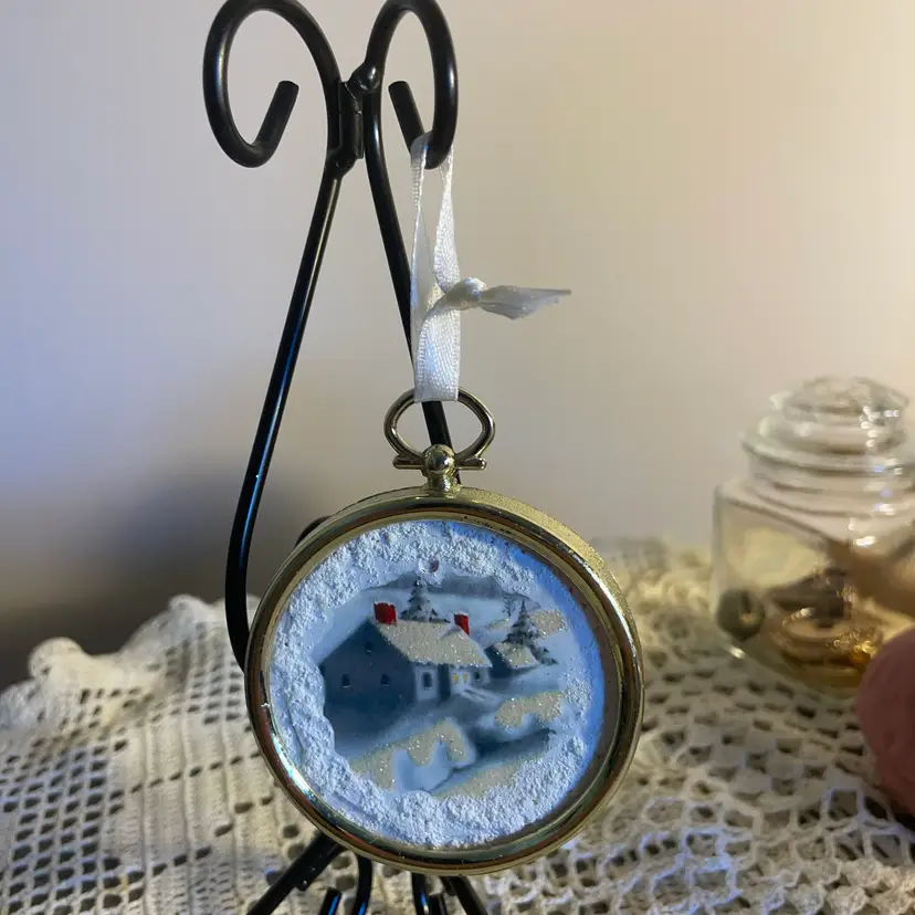 Snowy Day Ornament