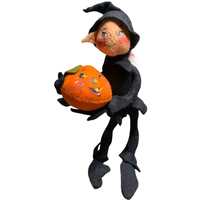 20. Annalee 10" Black Pumpkin Patch Elf with Pumpkin