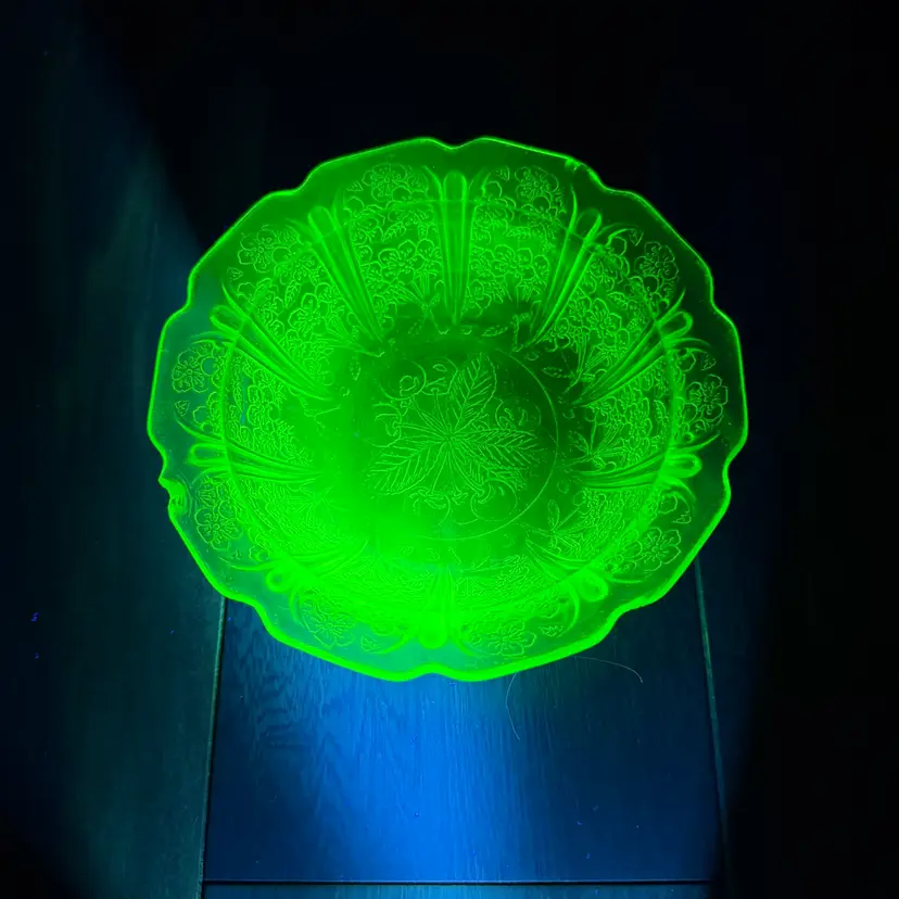 Vintage 1930's Jeanette Depression Glass green Cereal Bowl Cherry Blossom
