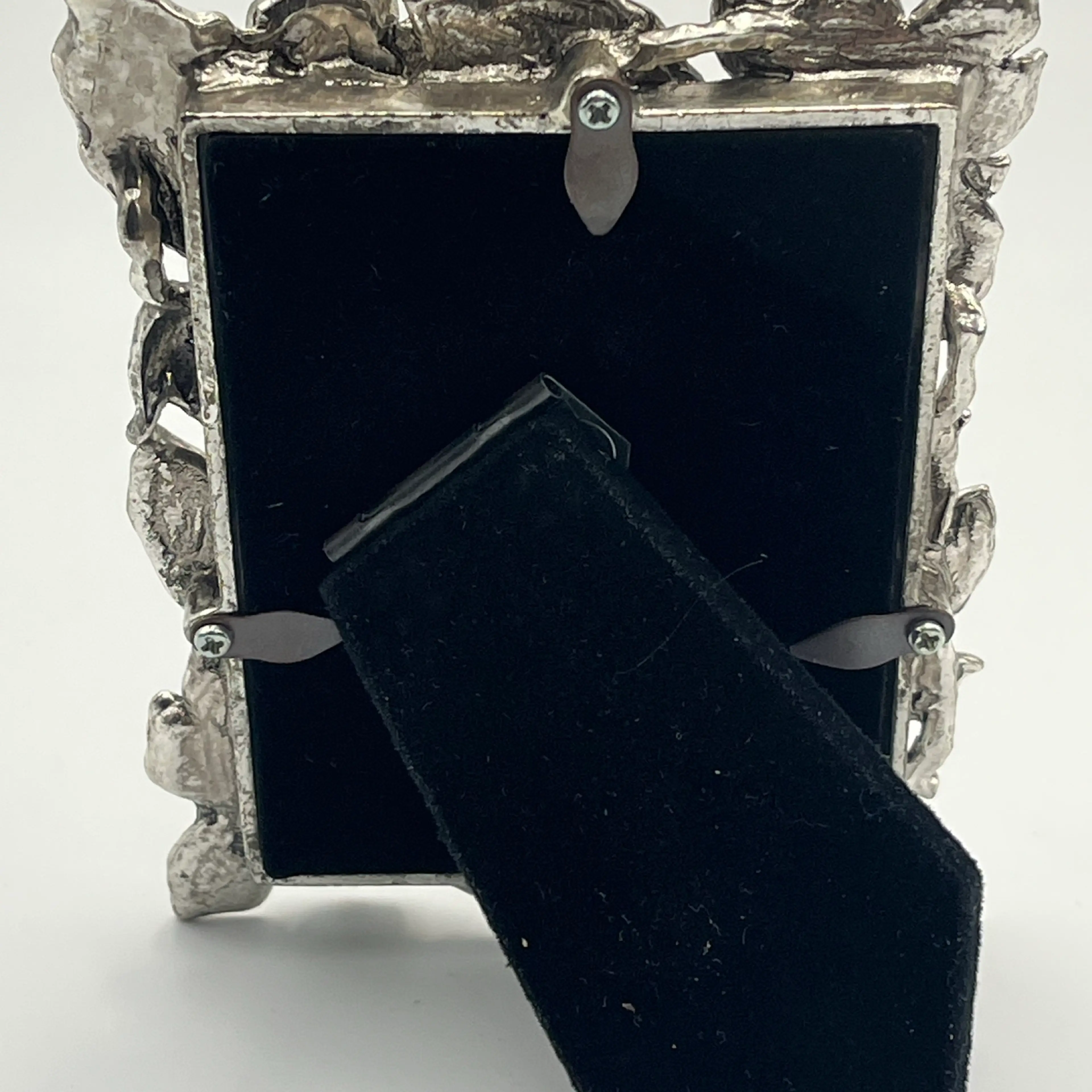Image 2 of 2