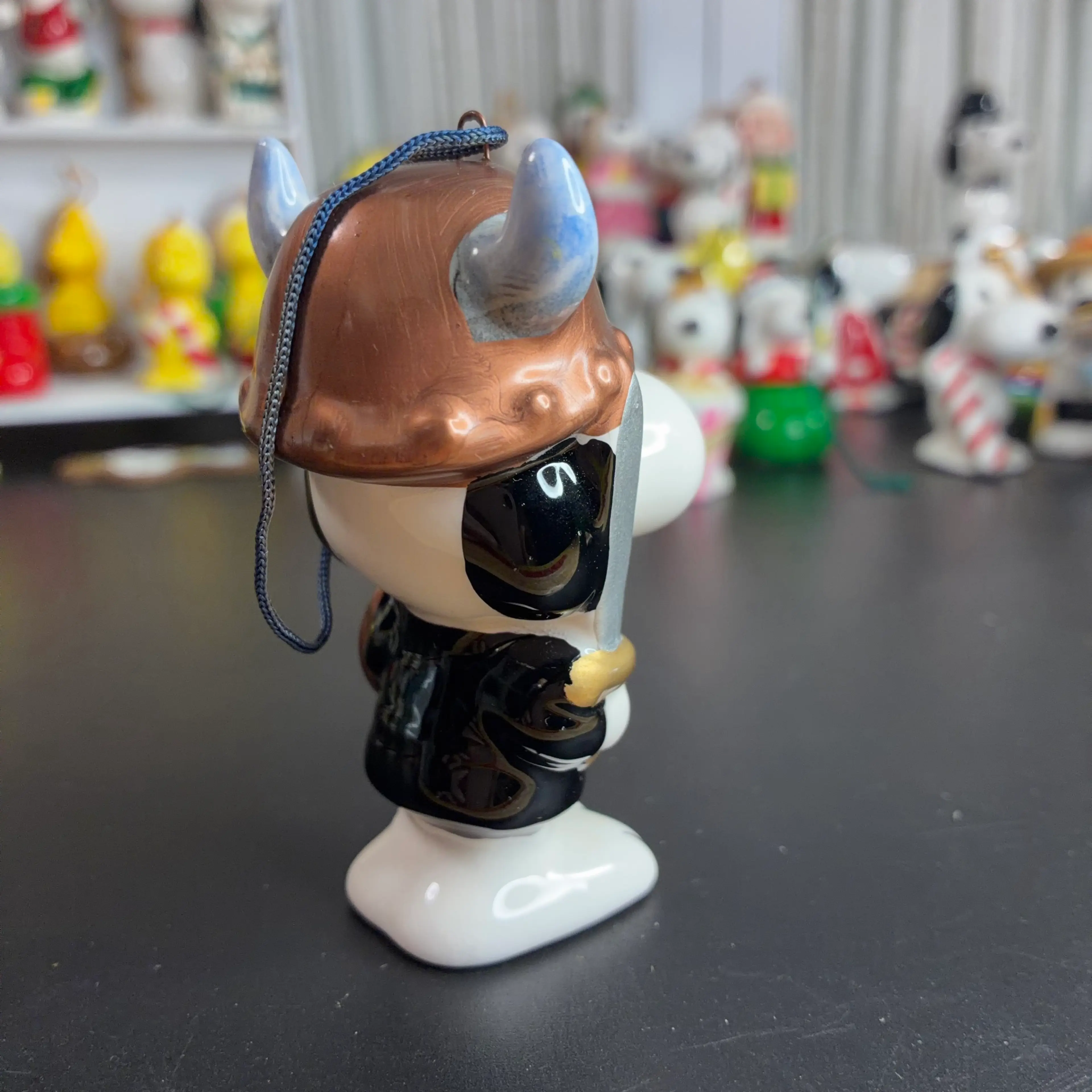 Image 4 of 6